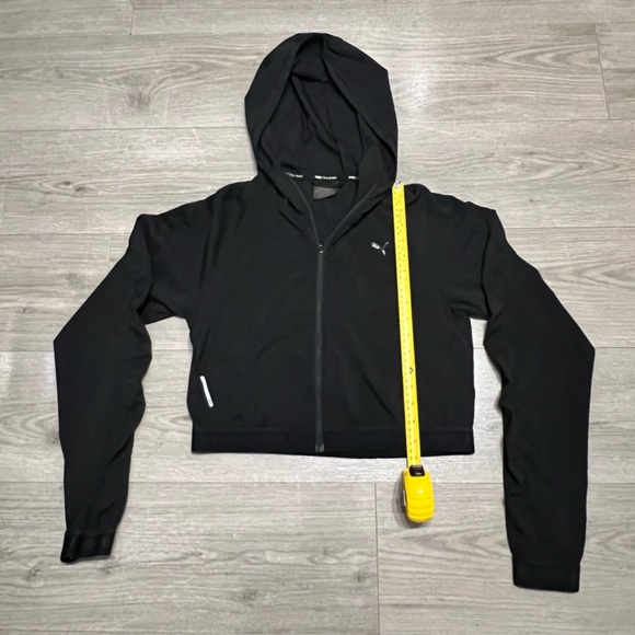 Puma Women's Training Sweater Cropped Black Medium - Picture 7 of 8